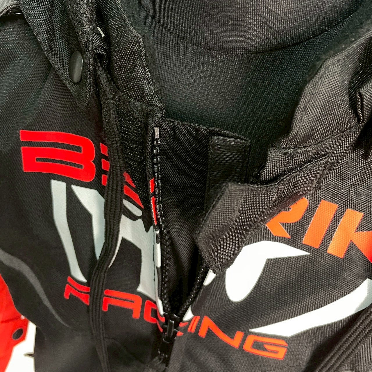 NJ-183330-BK BLACK/GREY/RED BERIK NYLONJACKET ALL SEASON