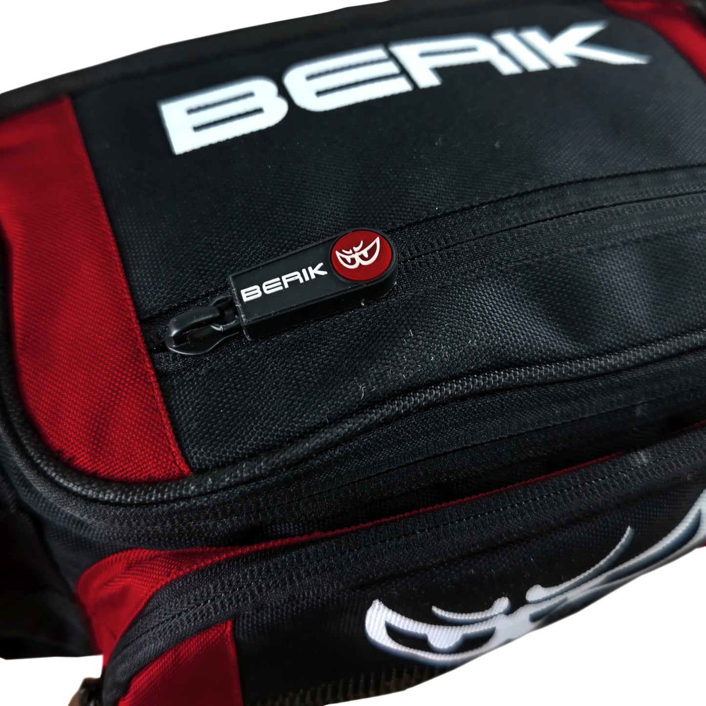 B-218103-BK BERIK WAISTBAG