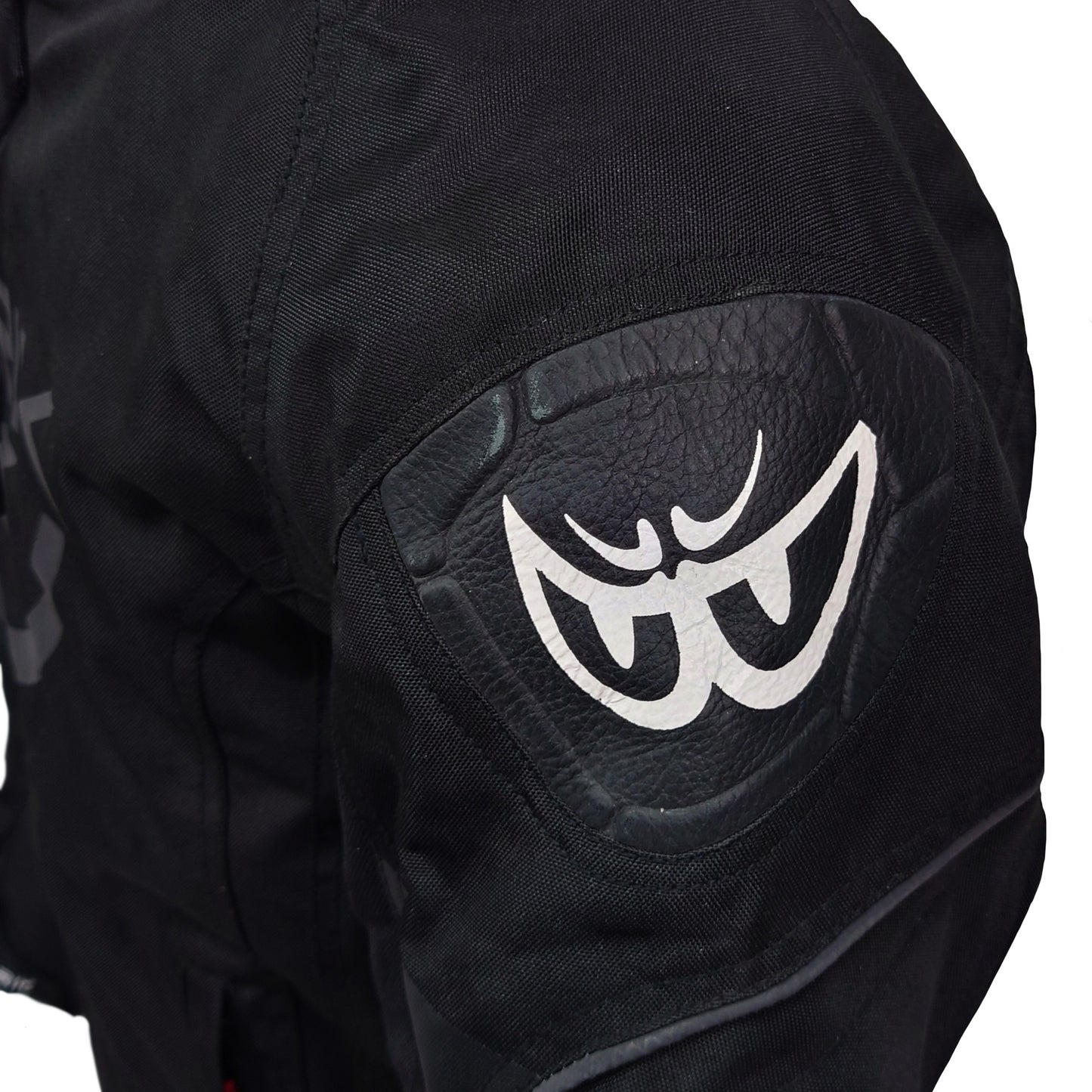 NJ-203301-BK BLACK BERIK NYLONJACKET ALL SEASON