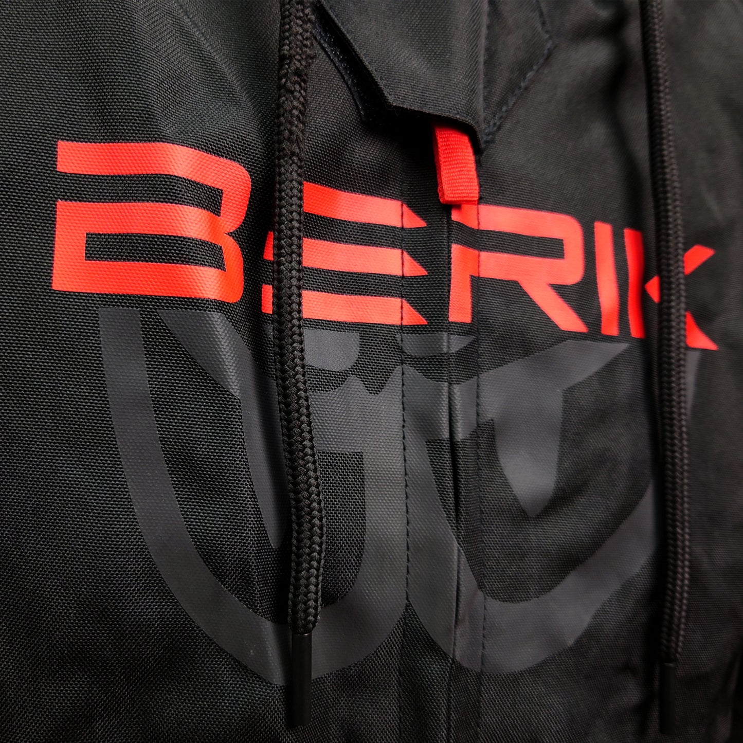 NJ-203301-BK RED BERIK NYLONJACKET ALL SEASON