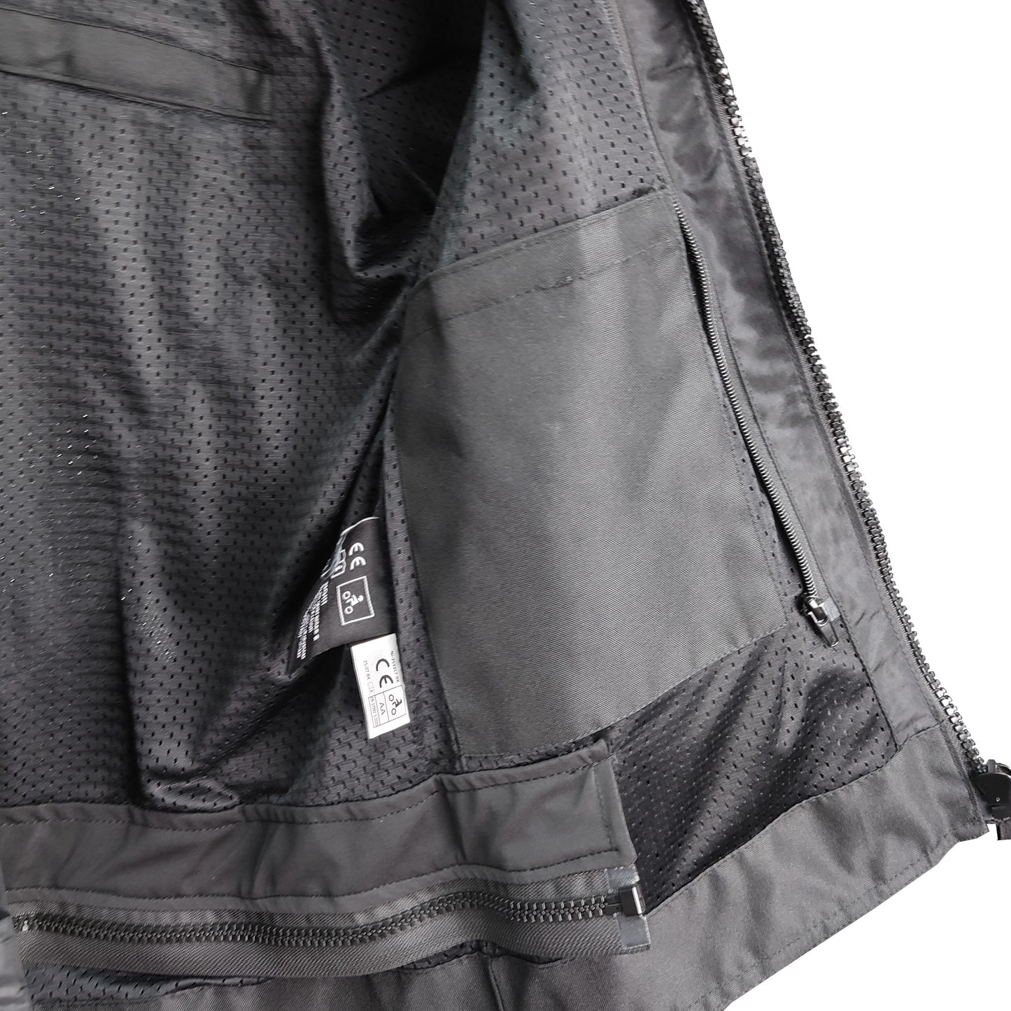 NJ-233317-BK BLACK/GREY BERIK MESH JACKET