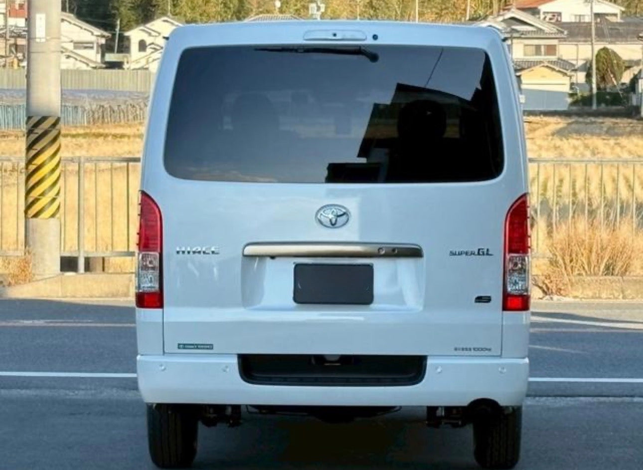 トヨタハイエースダークプライムS　新車登録未使用車 ディーゼルターボ　トランポに