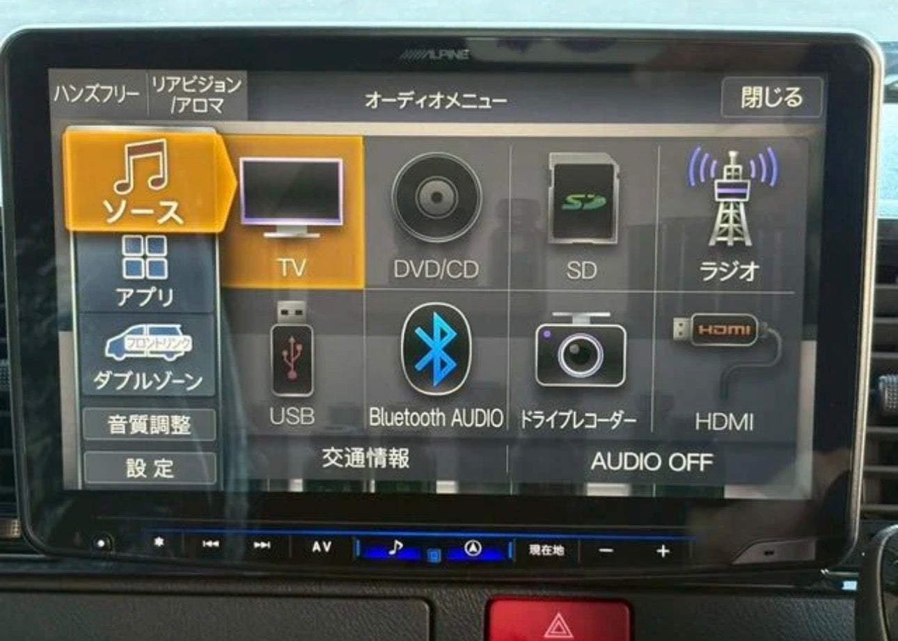 トヨタハイエースダークプライムS　新車登録未使用車 ディーゼルターボ　トランポに