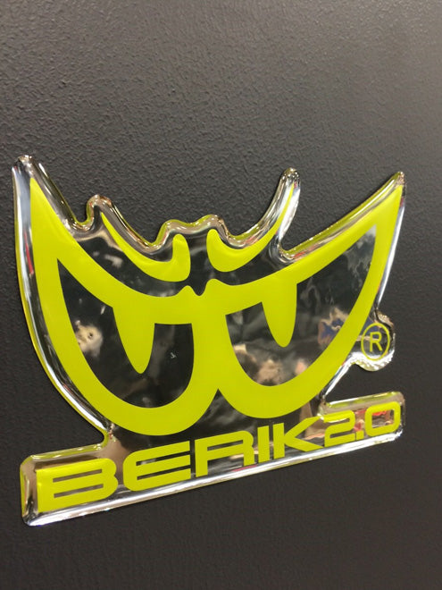 BST-PLA-EYE+LOGO 9cm YELLOW  BERIK STICKER
